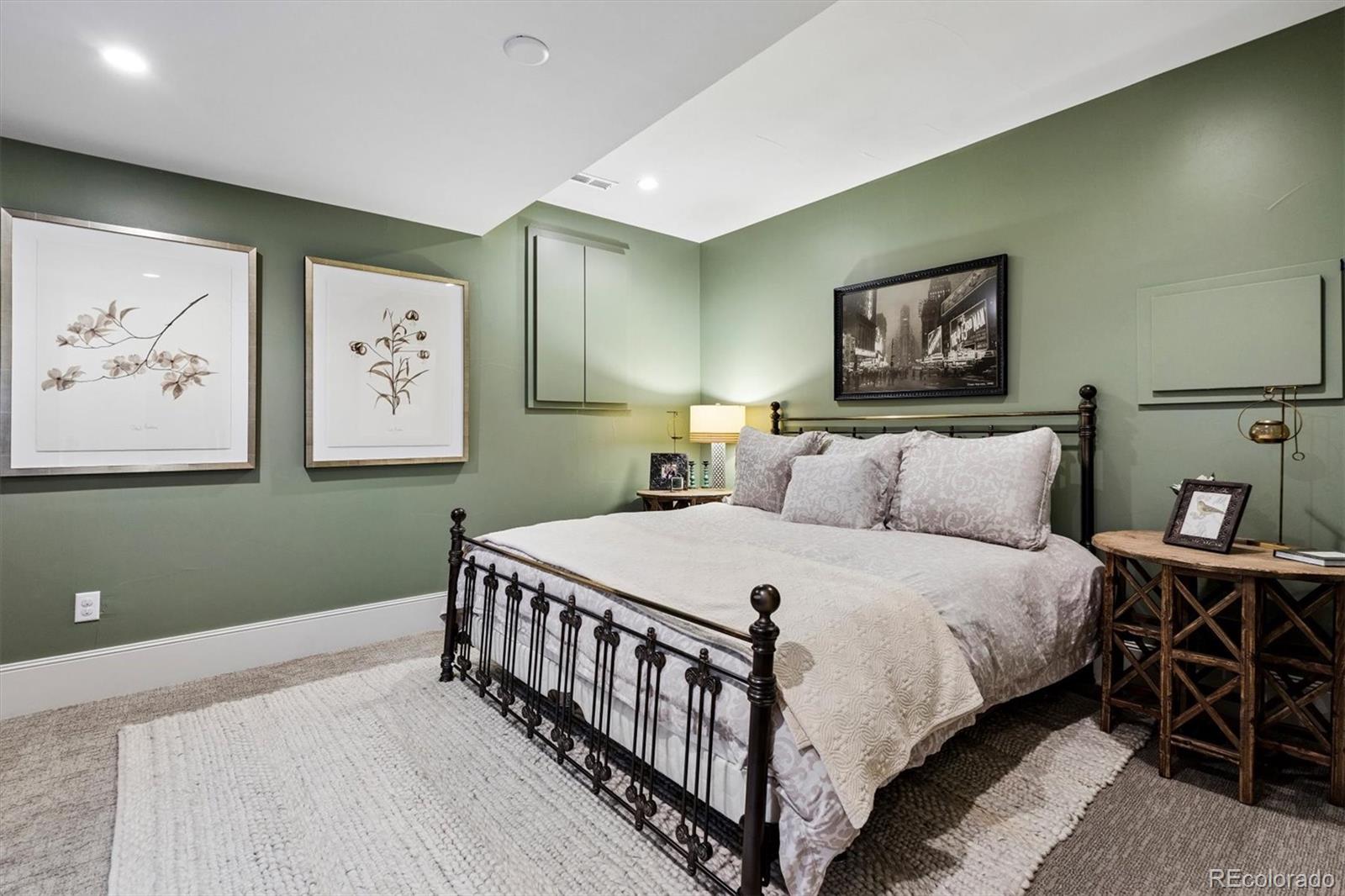 MLS Image #34 for 816 s medea way,denver, Colorado
