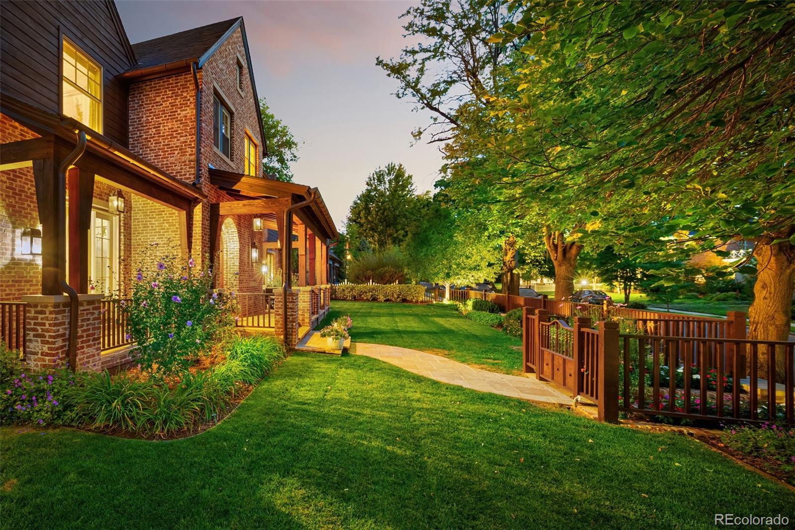 MLS Image #38 for 816 s medea way,denver, Colorado