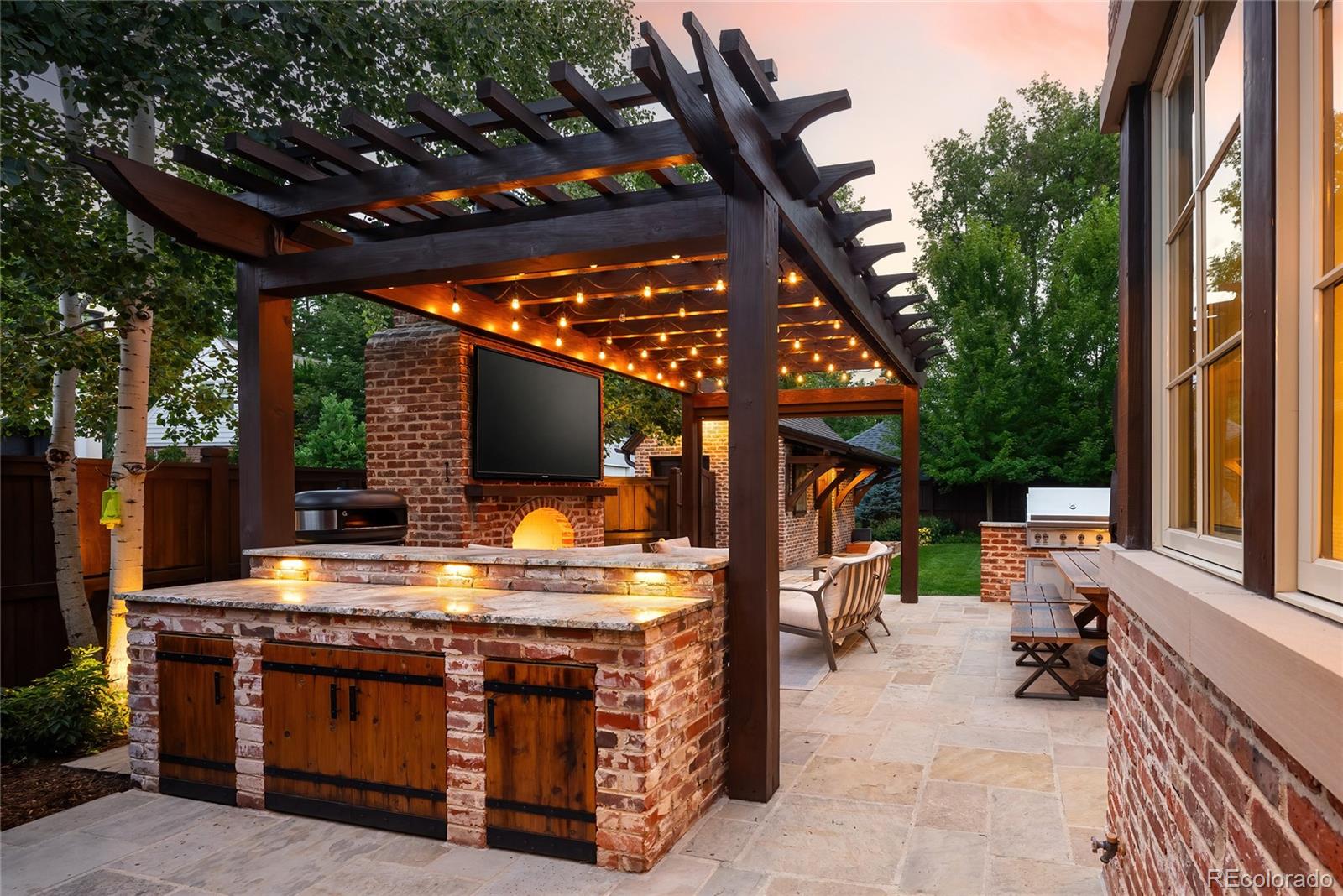 MLS Image #43 for 816 s medea way,denver, Colorado