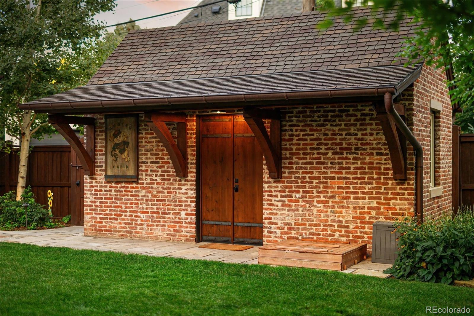 MLS Image #44 for 816 s medea way,denver, Colorado