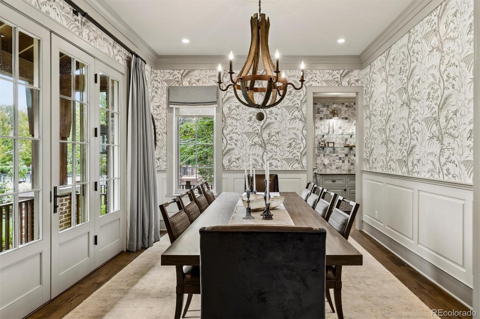 MLS Image #6 for 816 s medea way,denver, Colorado