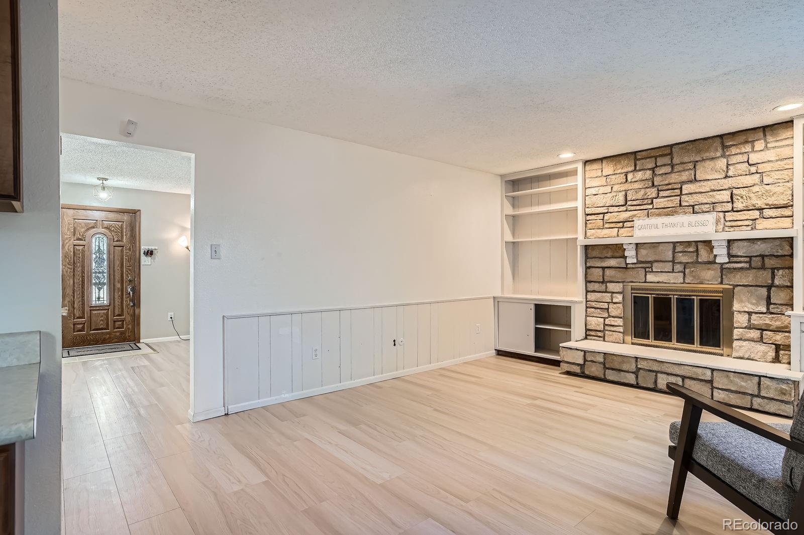 MLS Image #5 for 2514 s elkhart street,aurora, Colorado