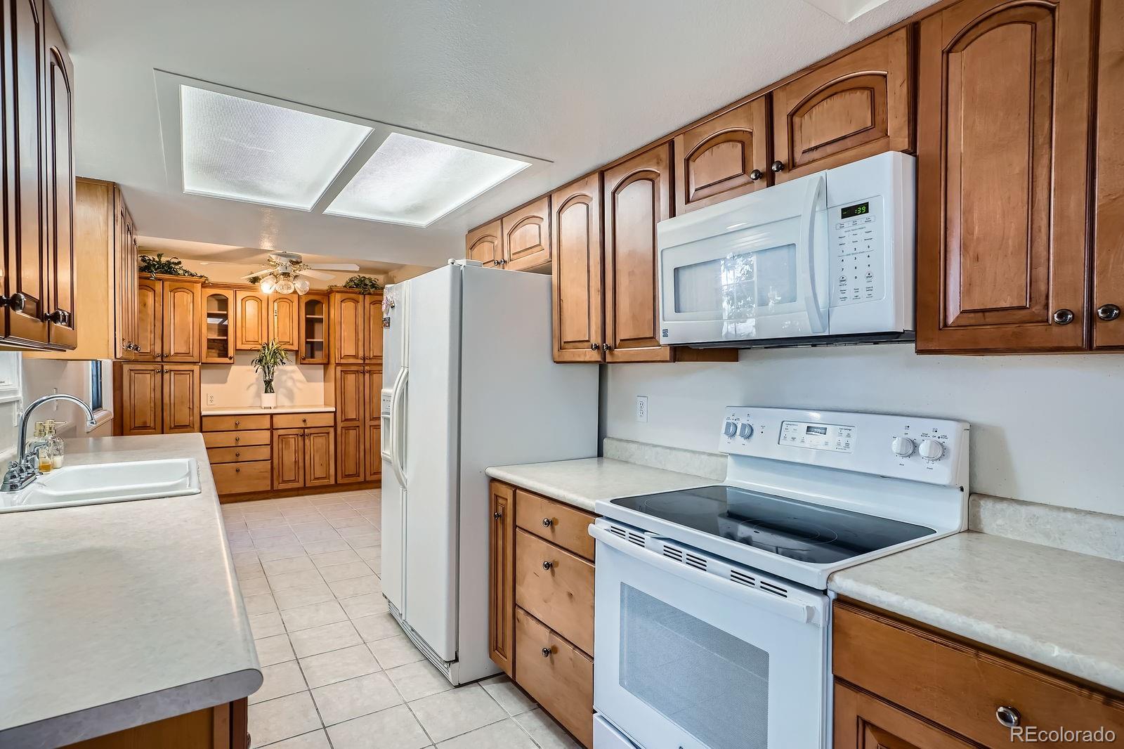MLS Image #7 for 2514 s elkhart street,aurora, Colorado