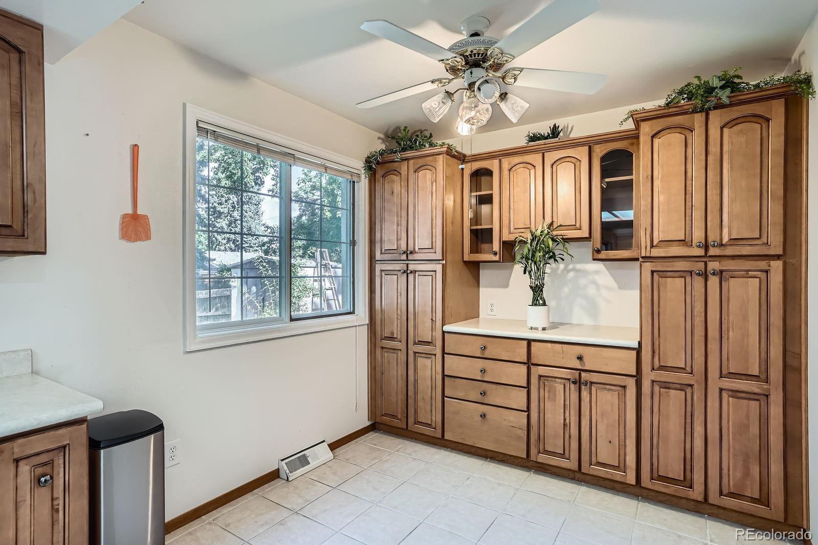 MLS Image #8 for 2514 s elkhart street,aurora, Colorado