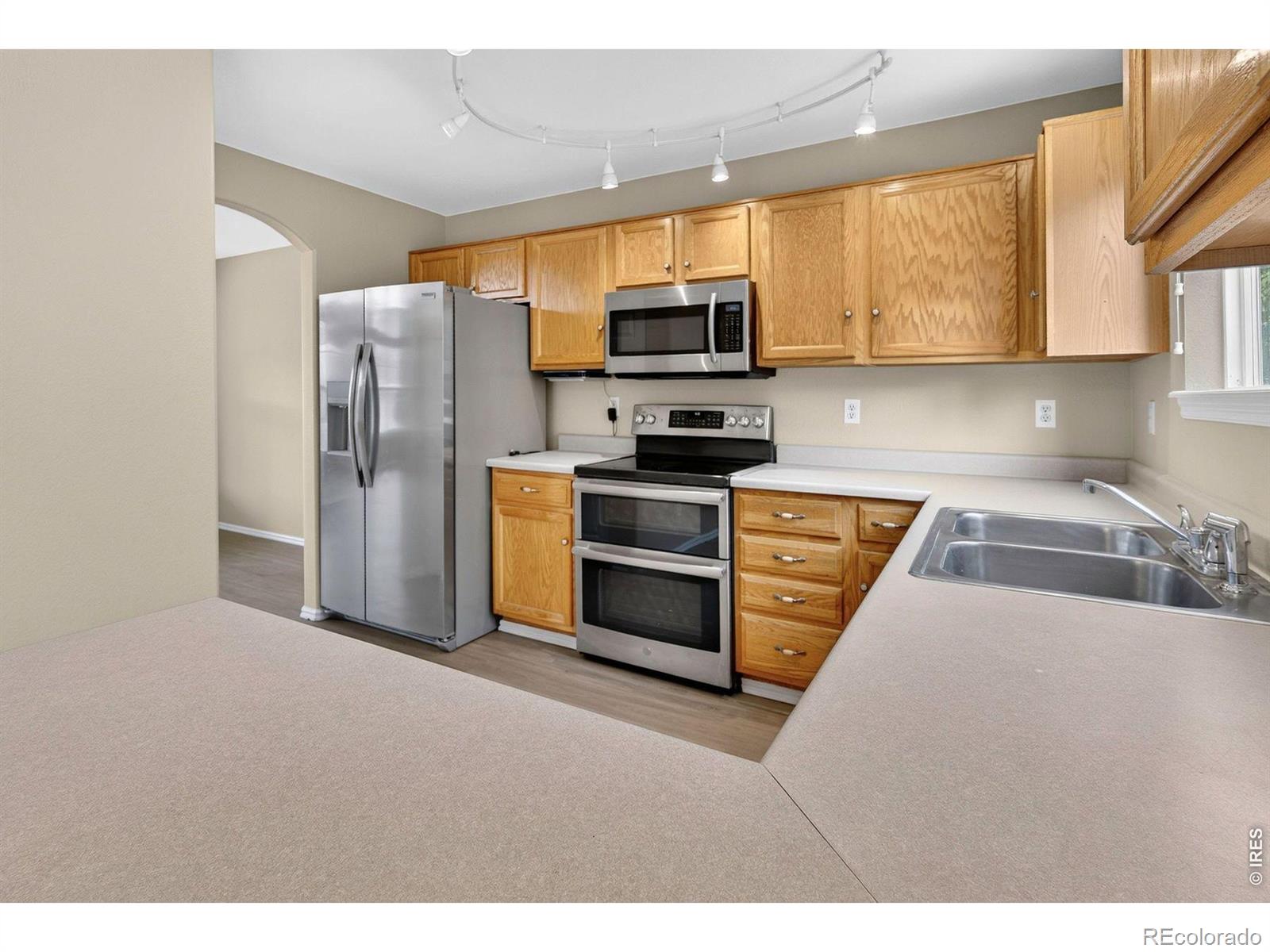 MLS Image #8 for 2357 e 116th place,thornton, Colorado