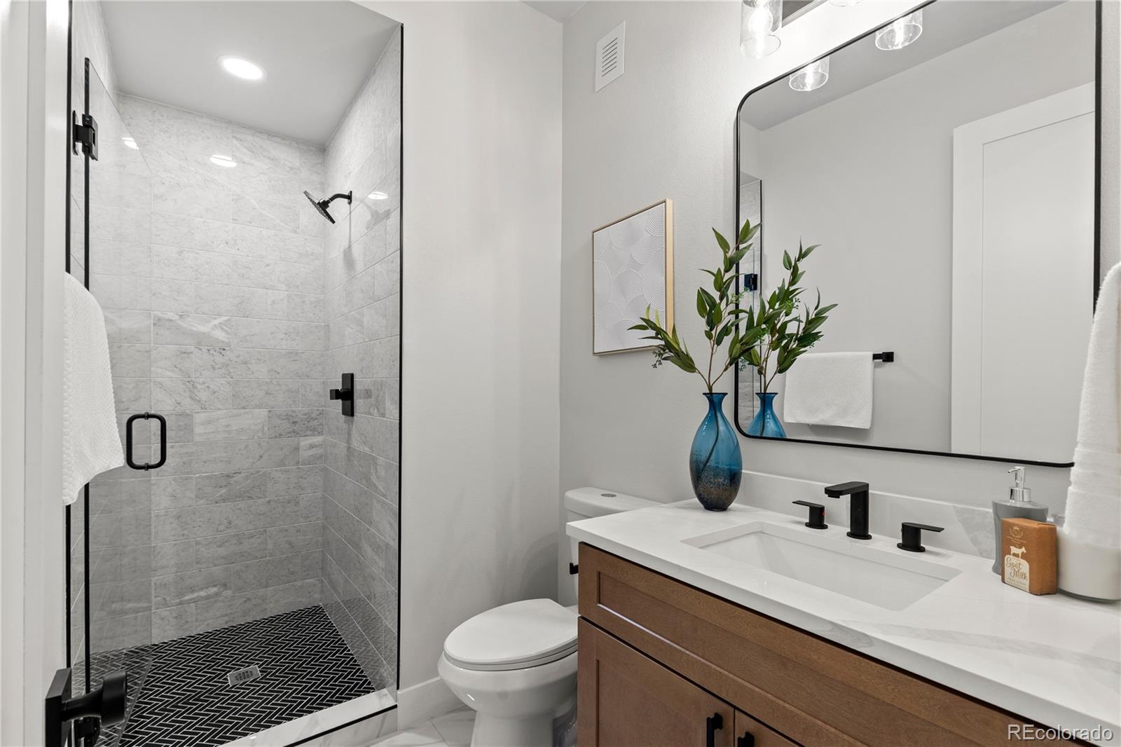 MLS Image #22 for 3565 s corona street,englewood, Colorado