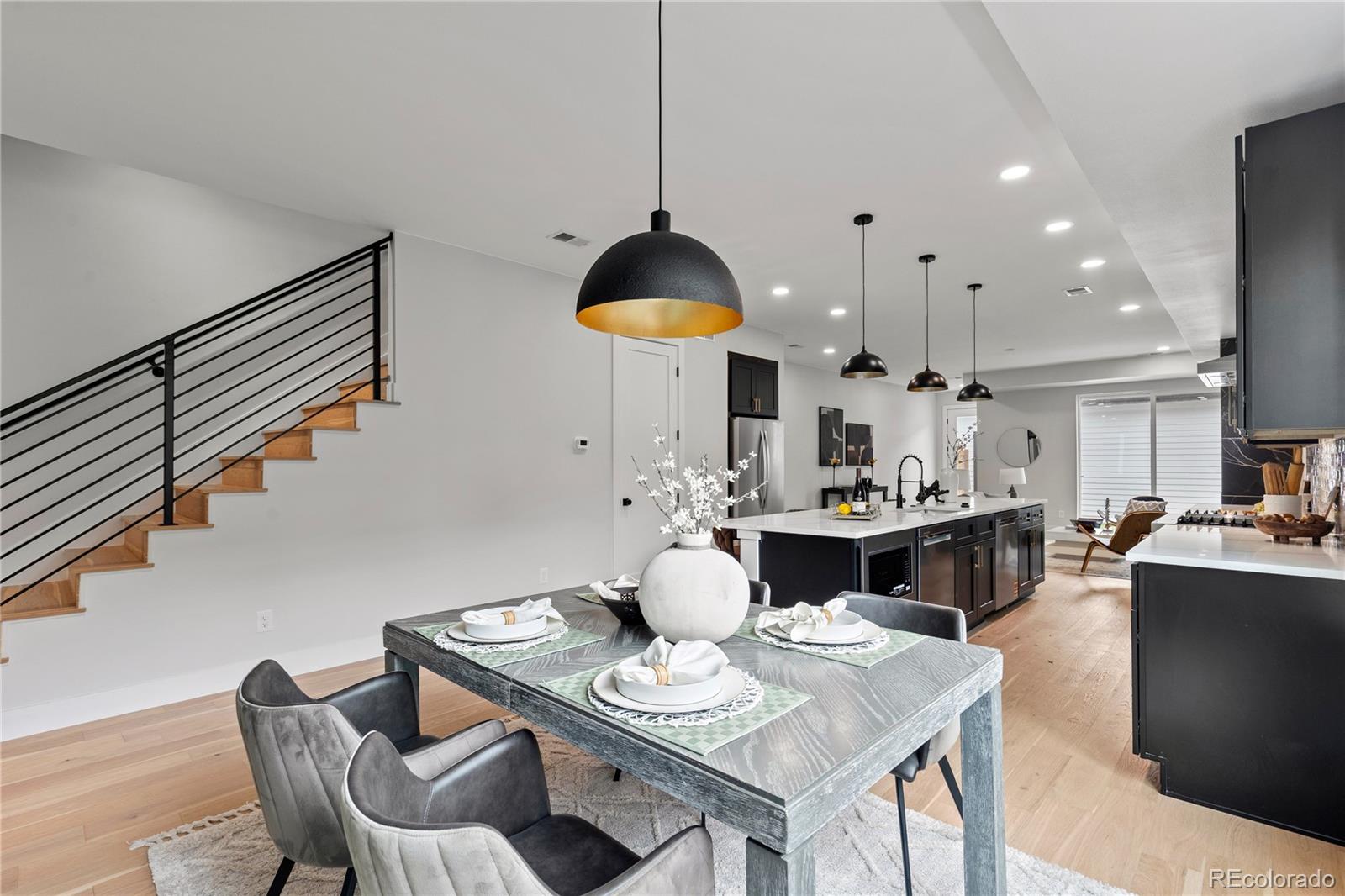 MLS Image #4 for 3565 s corona street,englewood, Colorado