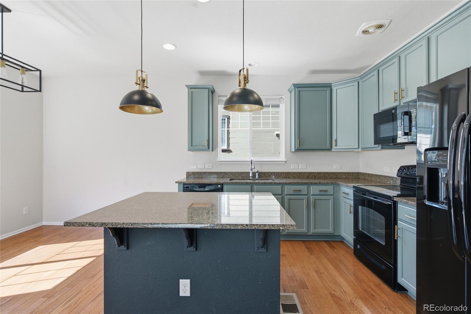 MLS Image #1 for 4860 s picadilly court,aurora, Colorado