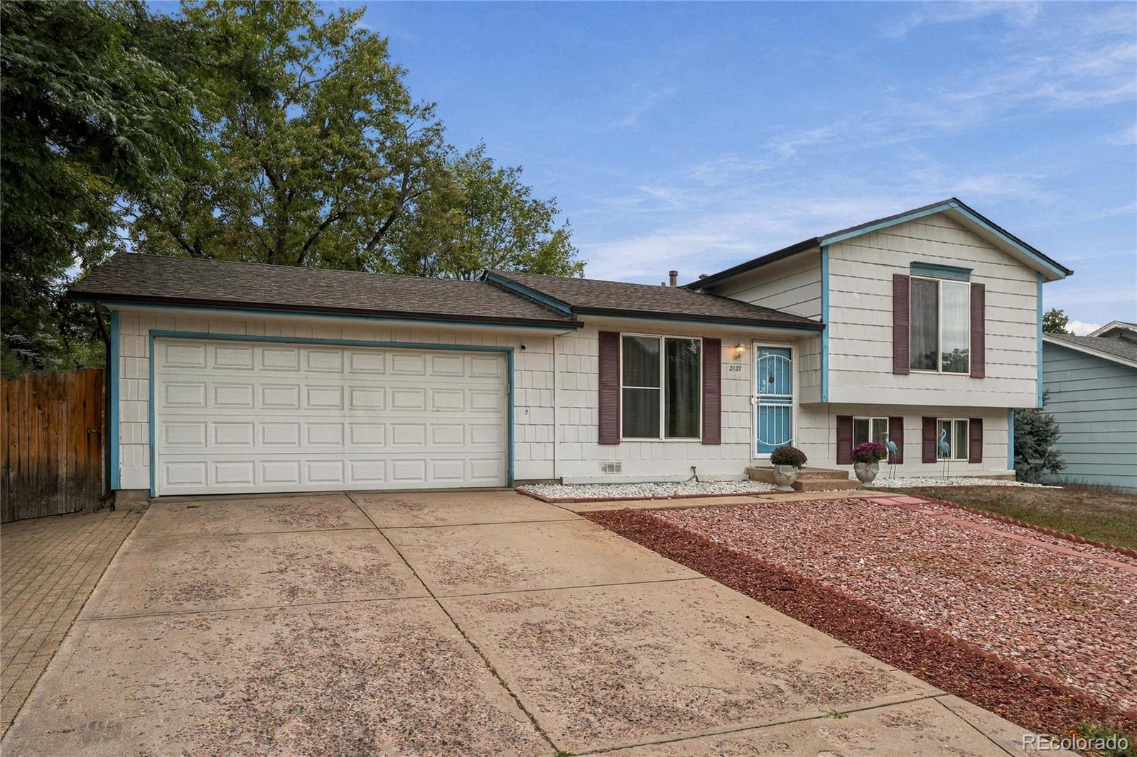 MLS Image #3 for 2127 s joplin way,aurora, Colorado