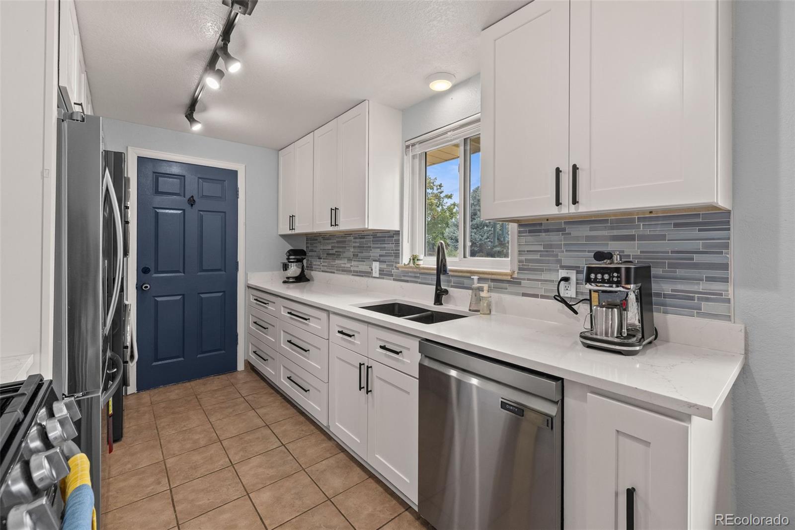 MLS Image #10 for 4736  estes street,wheat ridge, Colorado