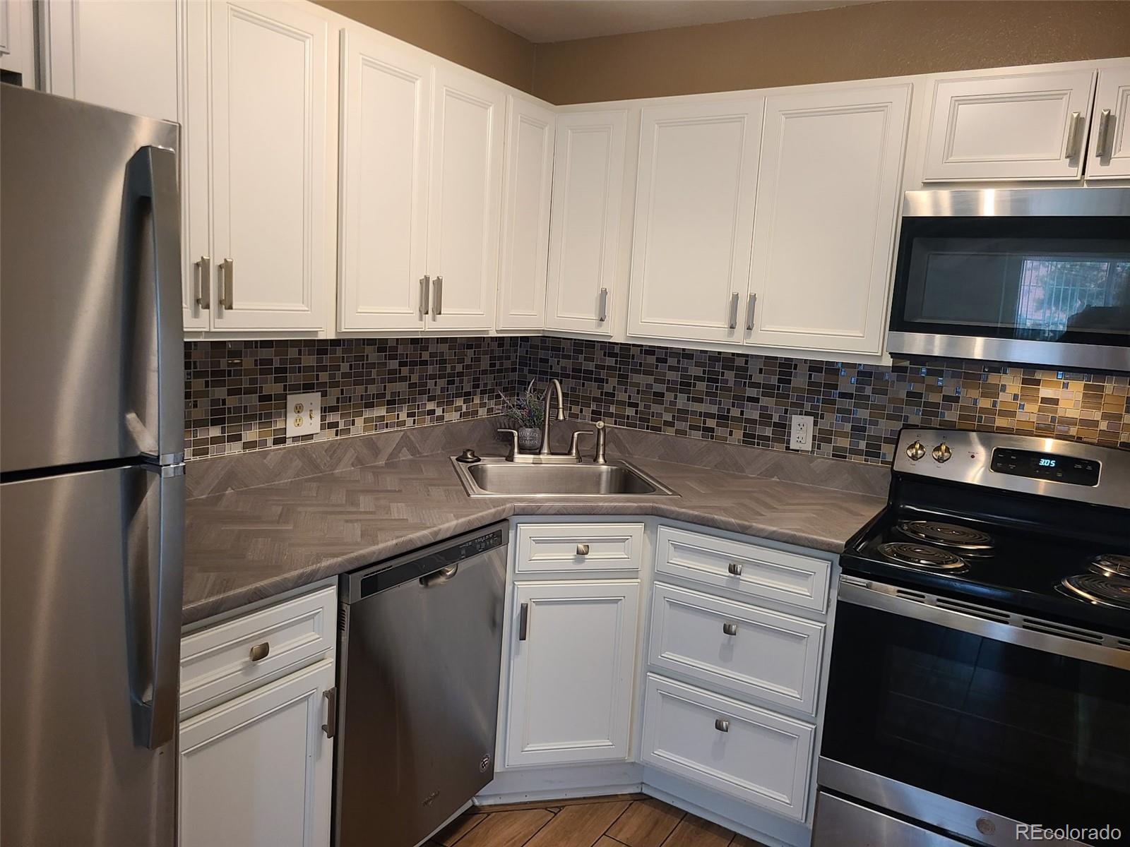 MLS Image #8 for 93 s sable boulevard,aurora, Colorado