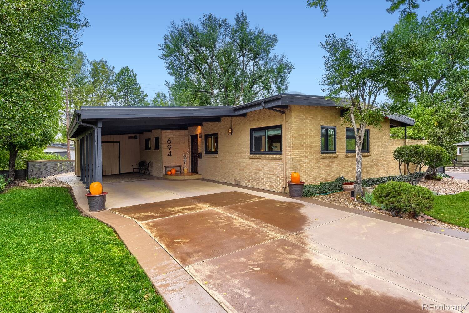 MLS Image #2 for 694 w shepperd avenue,littleton, Colorado