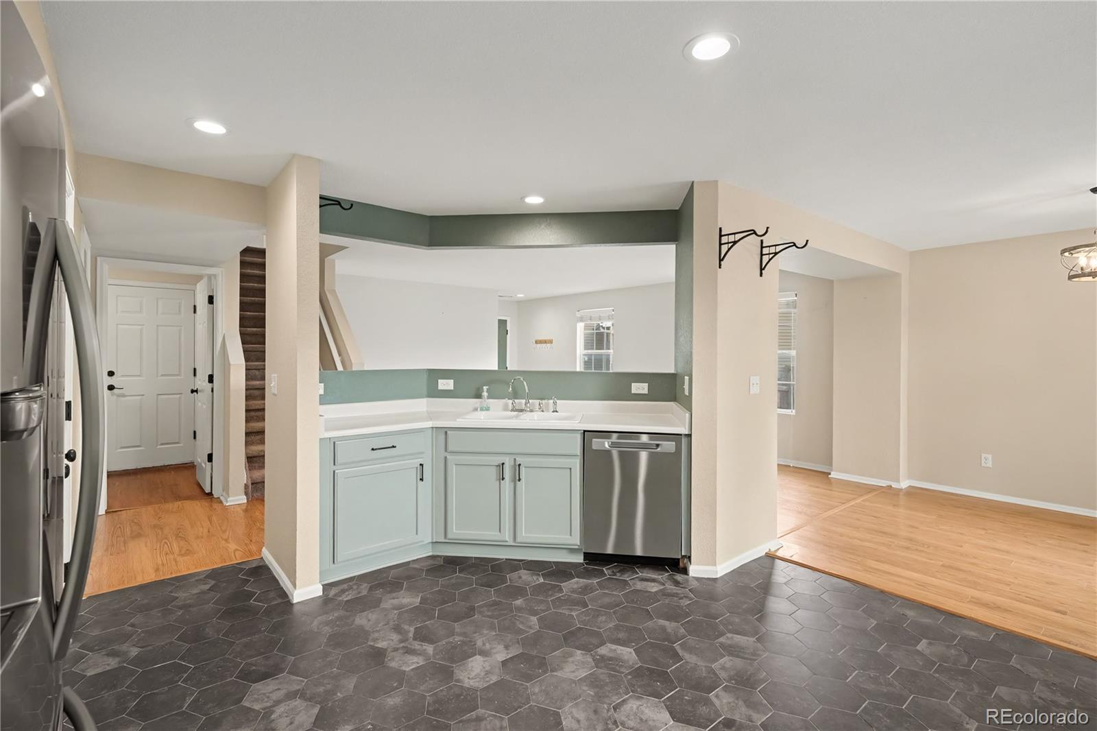 MLS Image #9 for 8090 s kittredge court ,englewood, Colorado