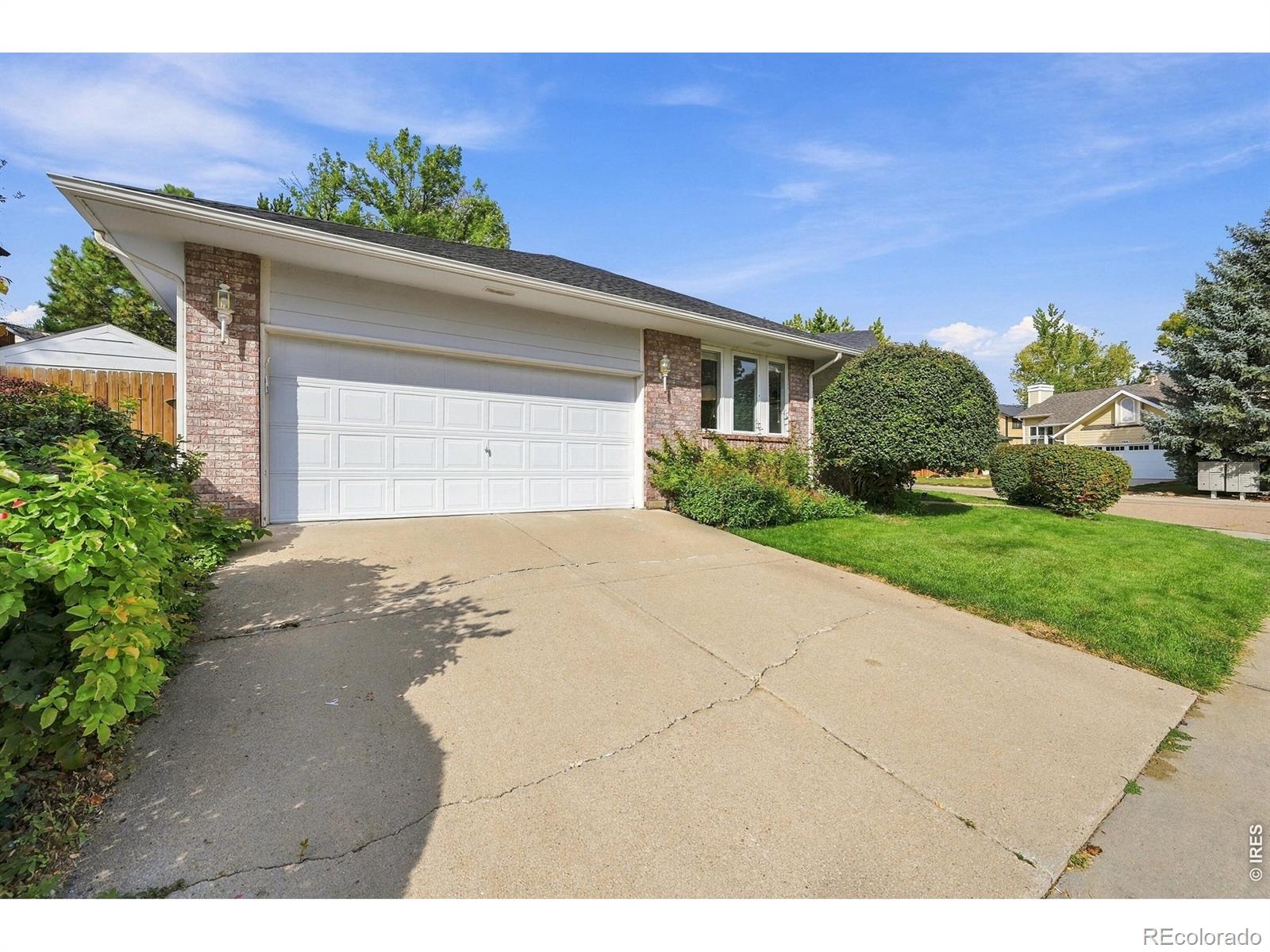 MLS Image #10 for 2933  lake park way,longmont, Colorado