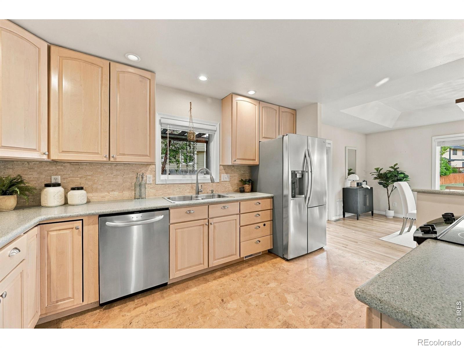 MLS Image #16 for 2933  lake park way,longmont, Colorado