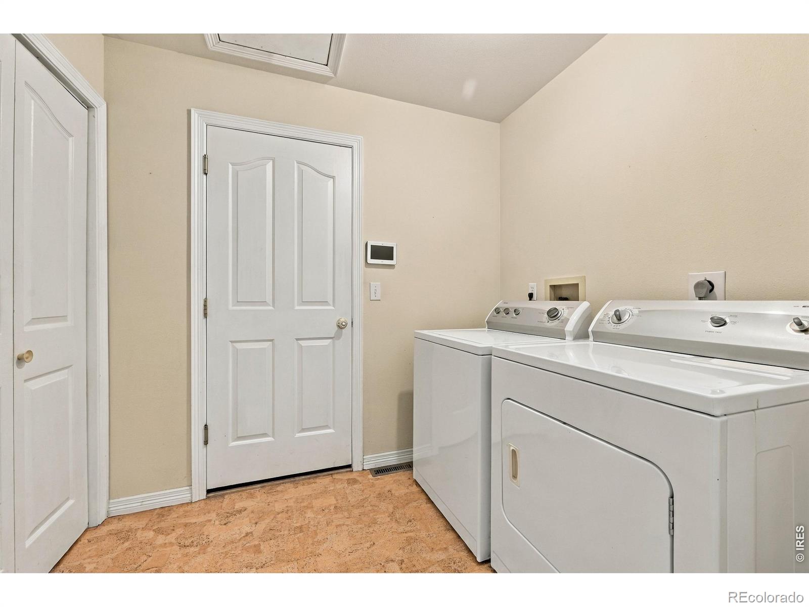 MLS Image #25 for 2933  lake park way,longmont, Colorado