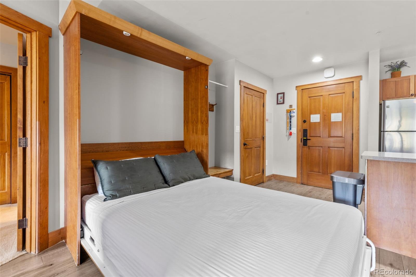 MLS Image #12 for 20  hunkidori court,dillon, Colorado