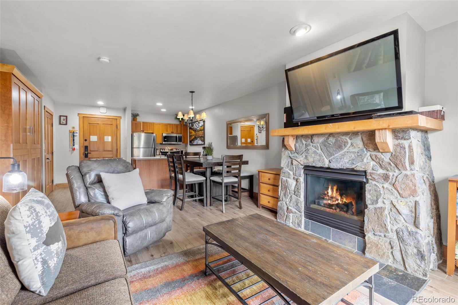 MLS Image #7 for 20  hunkidori court,dillon, Colorado