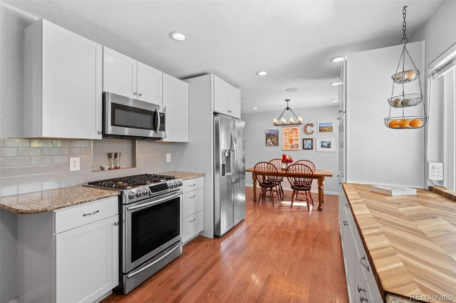 MLS Image #14 for 3275 s raleigh street,denver, Colorado