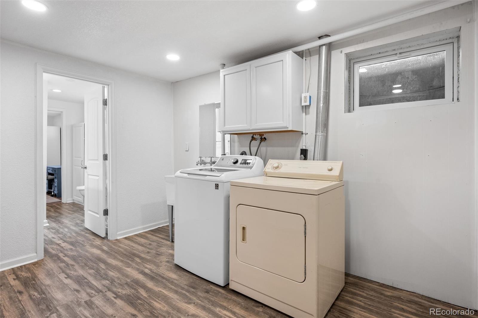 MLS Image #37 for 3275 s raleigh street,denver, Colorado