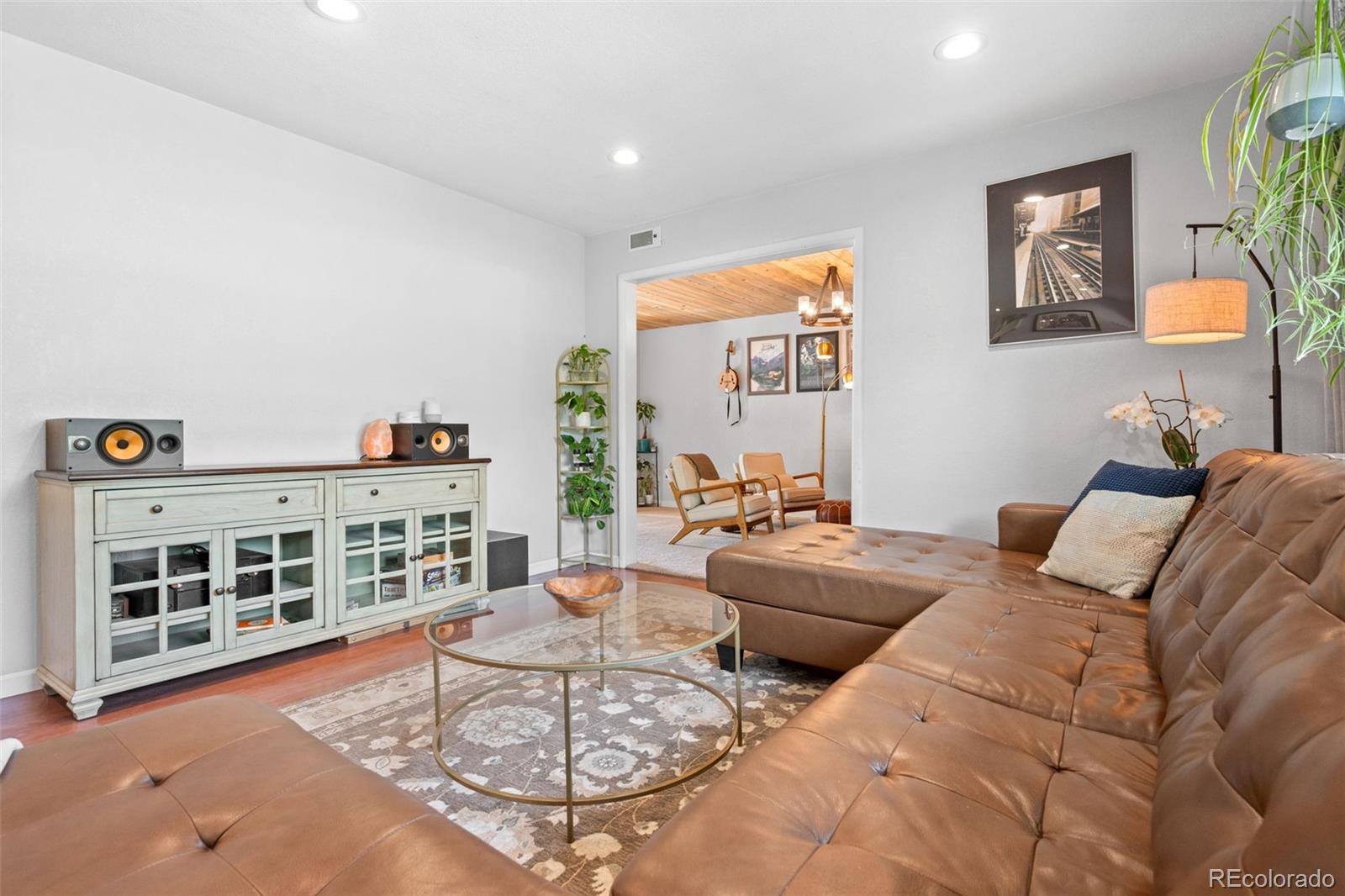 MLS Image #5 for 3275 s raleigh street,denver, Colorado