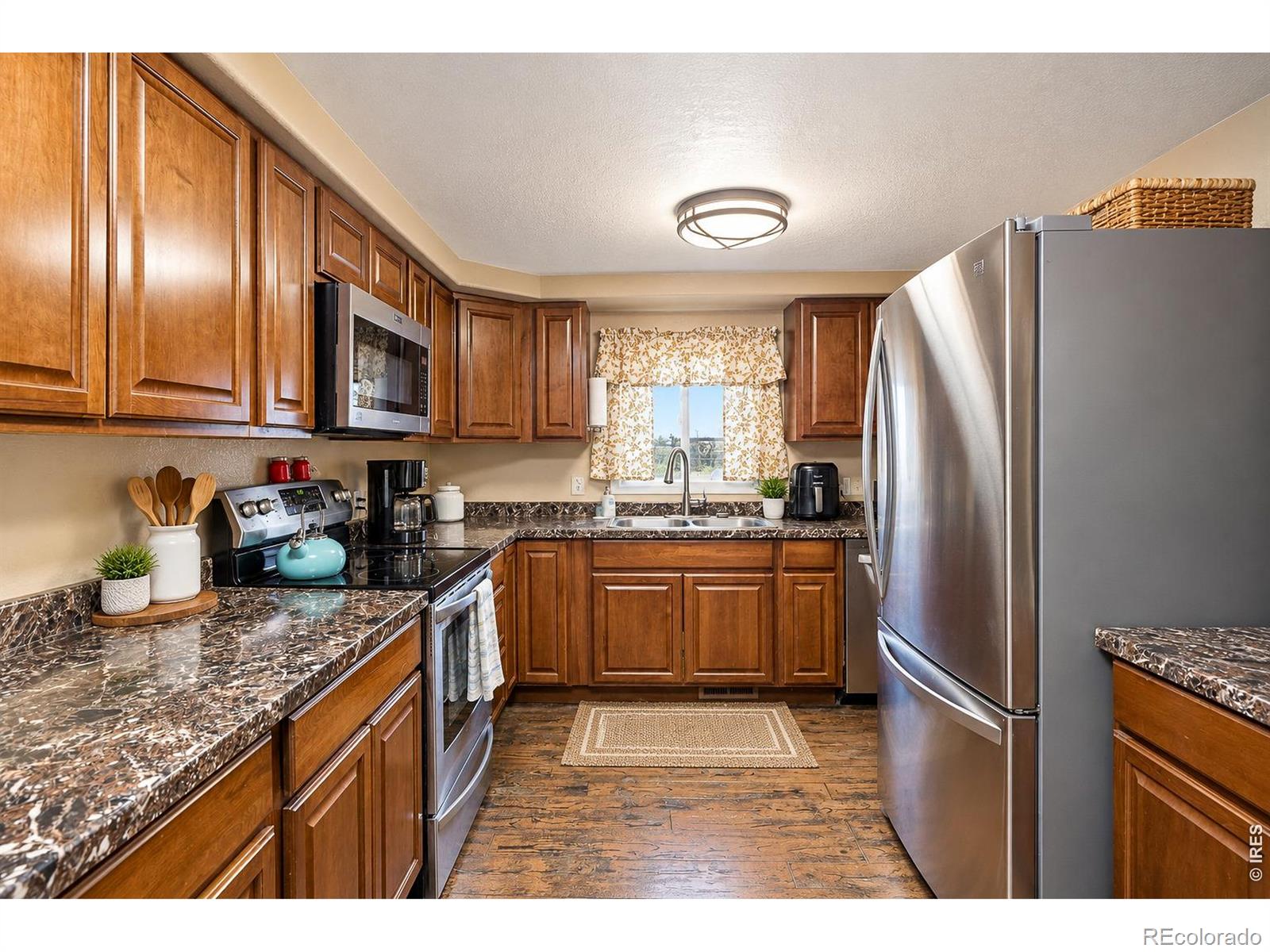 MLS Image #10 for 21836  county road 53 ,kersey, Colorado