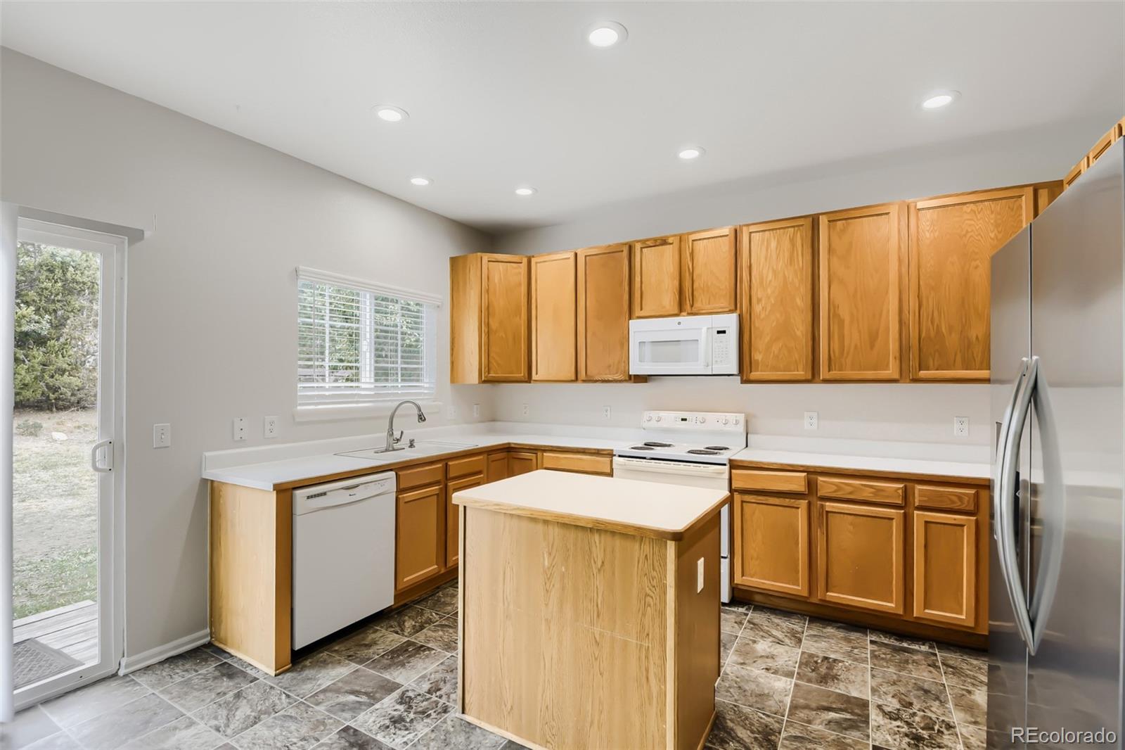 MLS Image #9 for 8955  miners drive,highlands ranch, Colorado