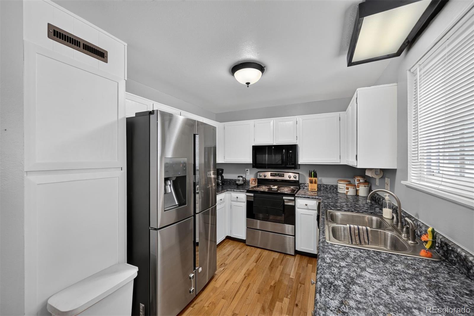 MLS Image #3 for 3658 e 118th way,thornton, Colorado