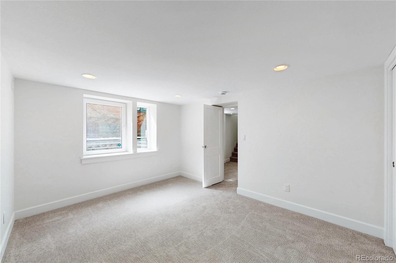 MLS Image #23 for 1471 s franklin street,denver, Colorado