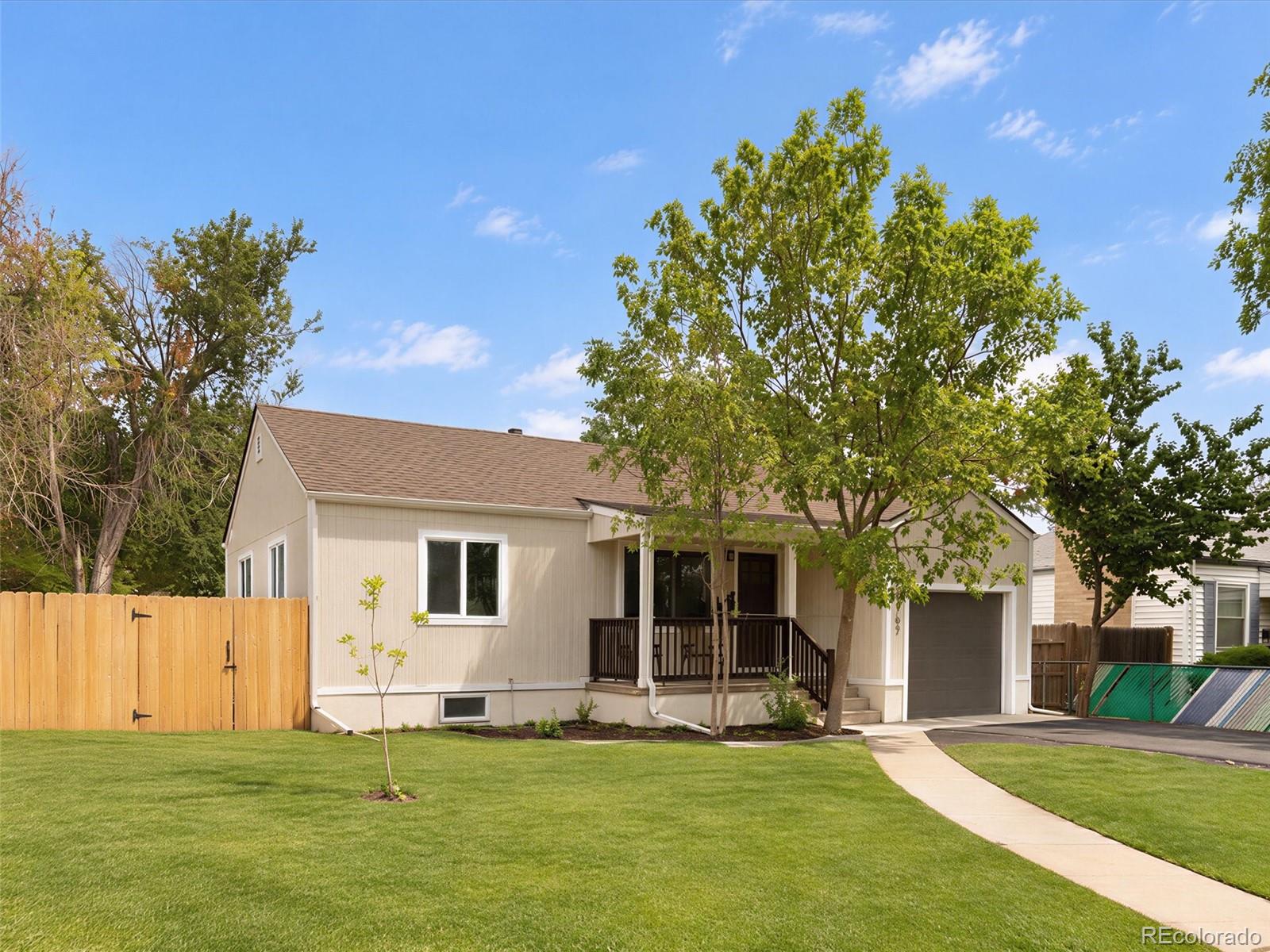 MLS Image #1 for 1967  macon street,aurora, Colorado