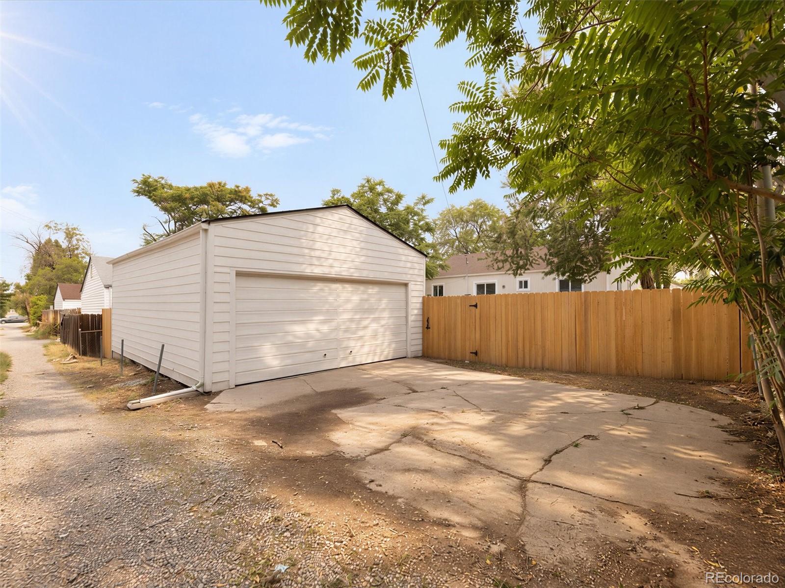 MLS Image #28 for 1967  macon street,aurora, Colorado