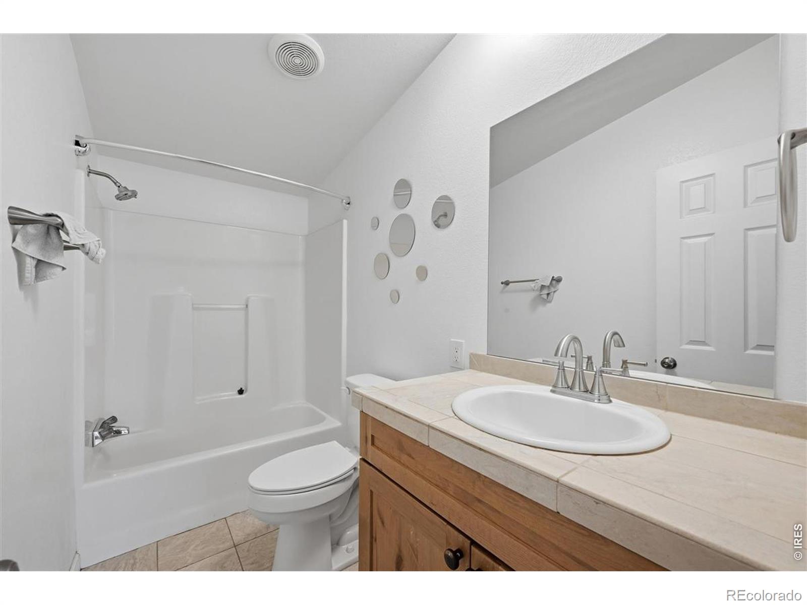MLS Image #11 for 1004  deer meadow way,livermore, Colorado