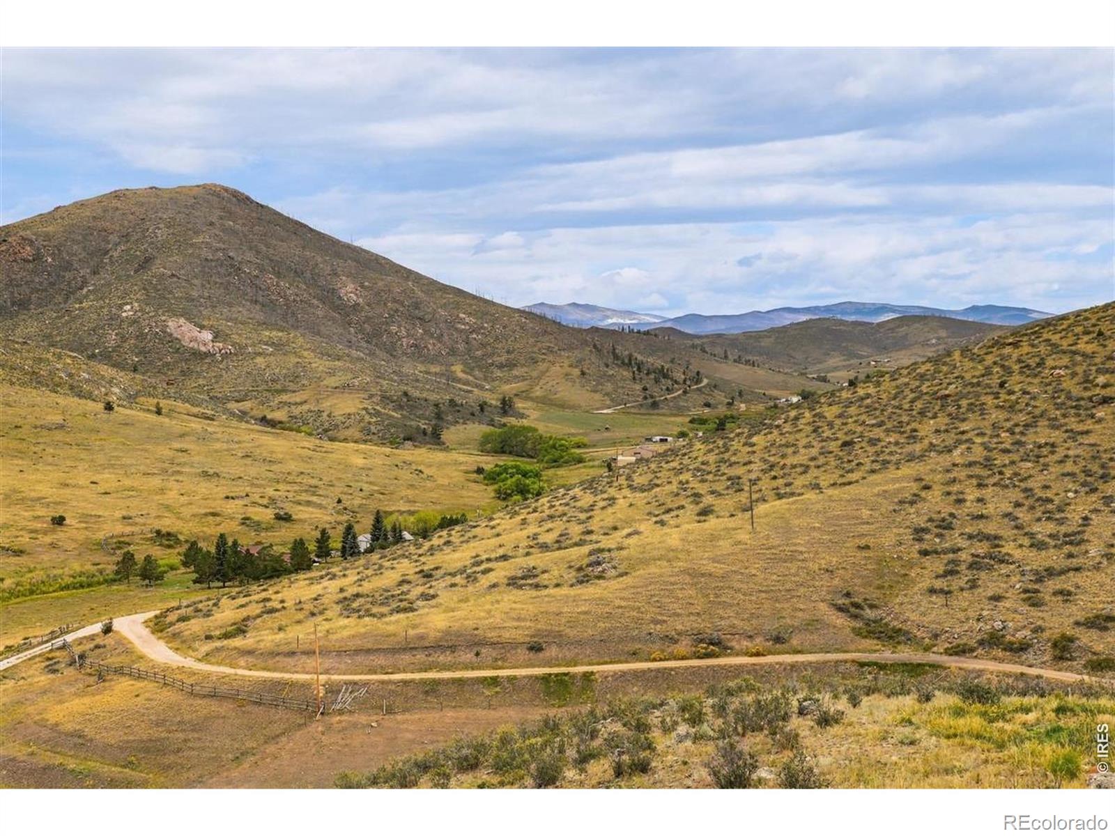 MLS Image #36 for 1004  deer meadow way,livermore, Colorado