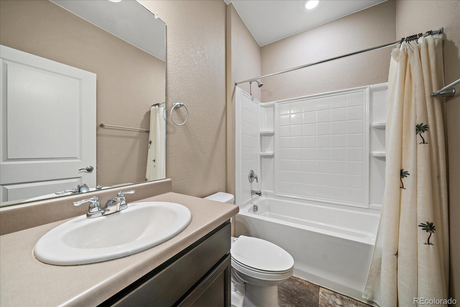 MLS Image #15 for 26940 e cedar avenue,aurora, Colorado