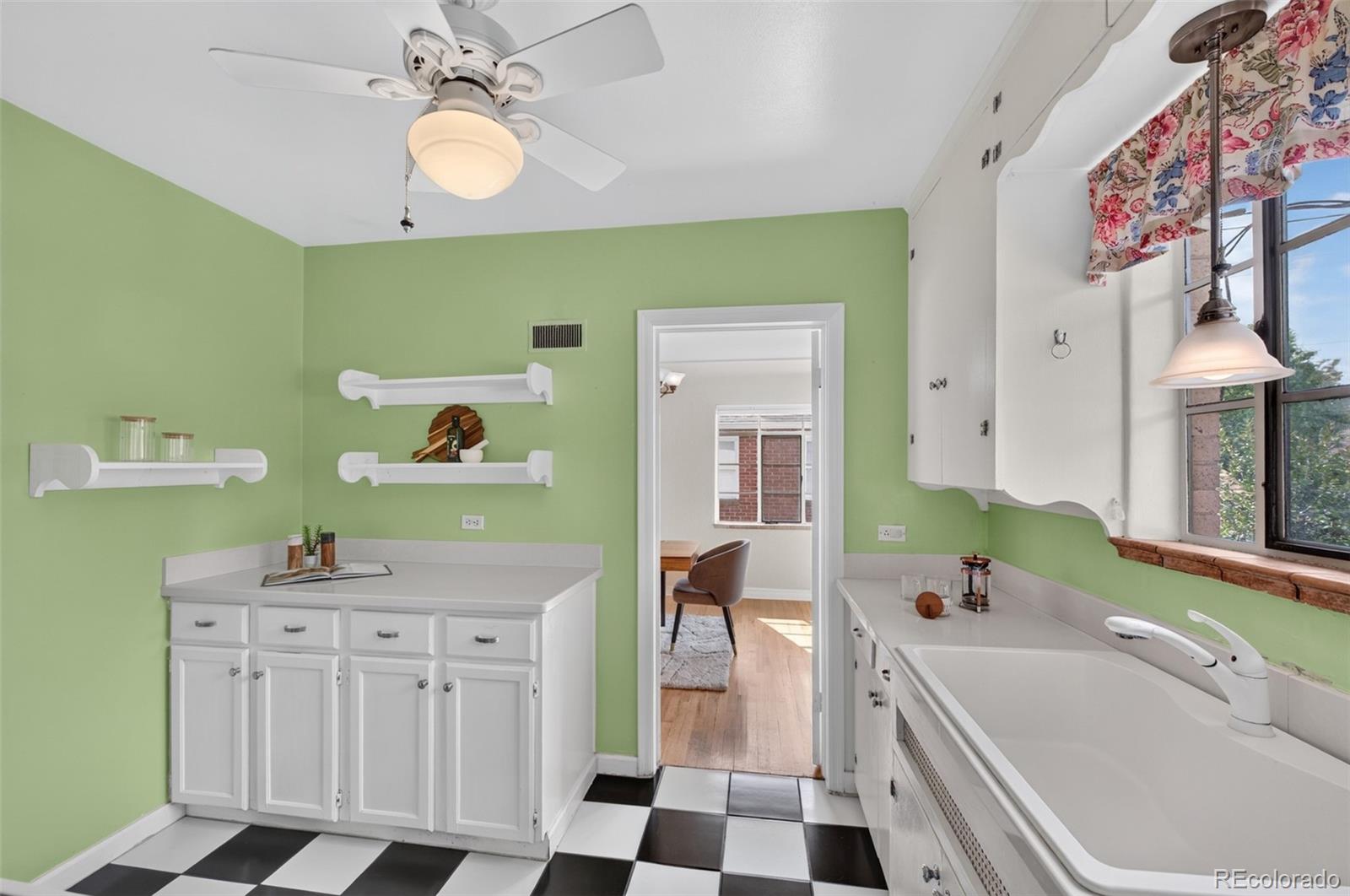 MLS Image #17 for 1151 s josephine street,denver, Colorado