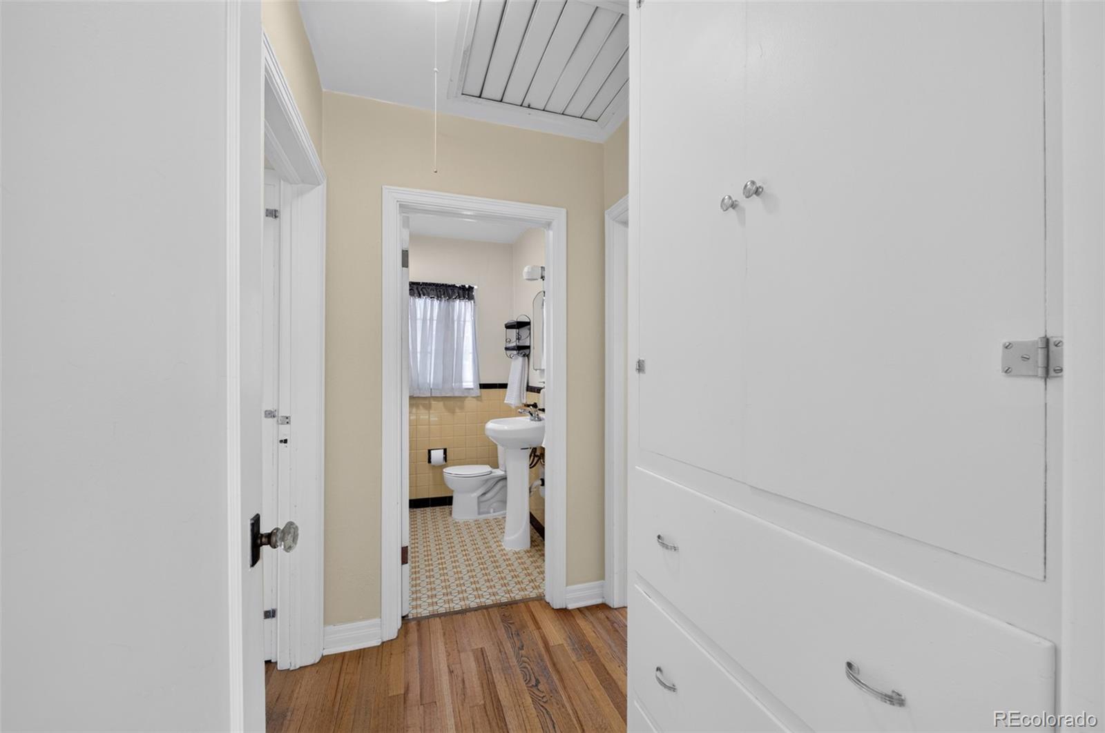 MLS Image #23 for 1151 s josephine street,denver, Colorado
