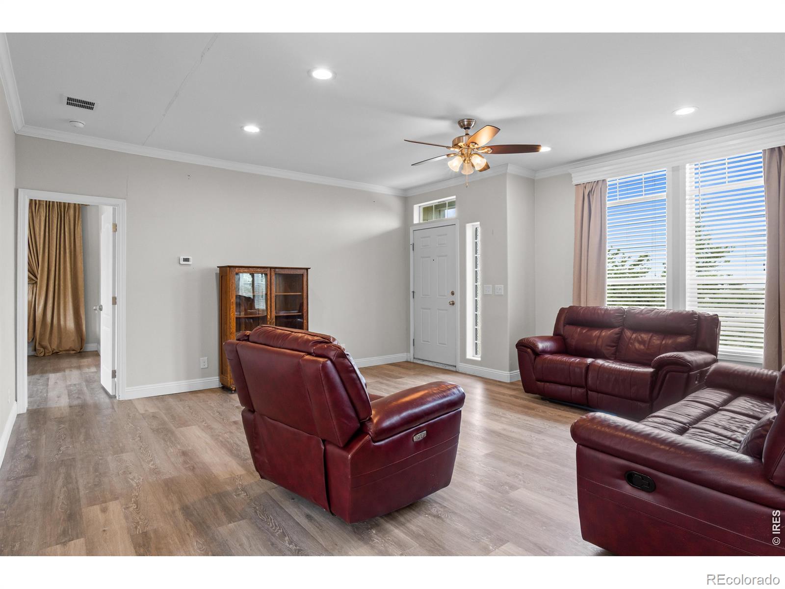 MLS Image #3 for 569 s bonnie lane,watkins, Colorado