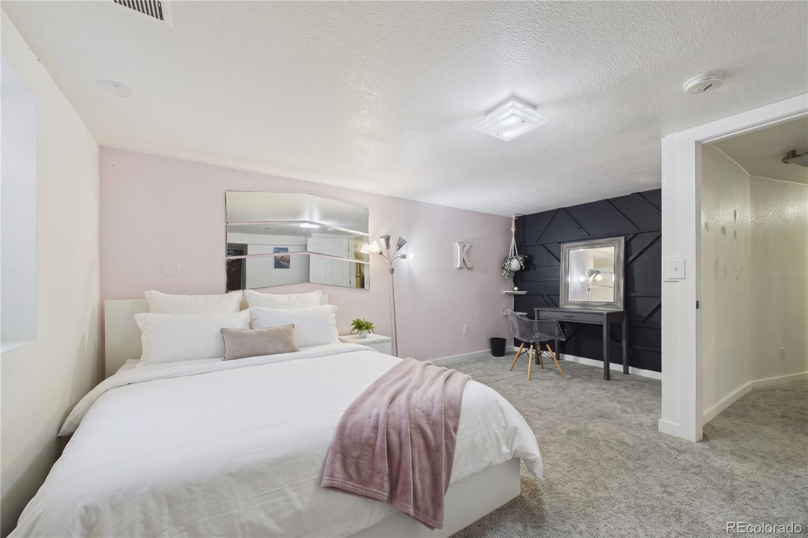 MLS Image #27 for 8266 s logan court,littleton, Colorado