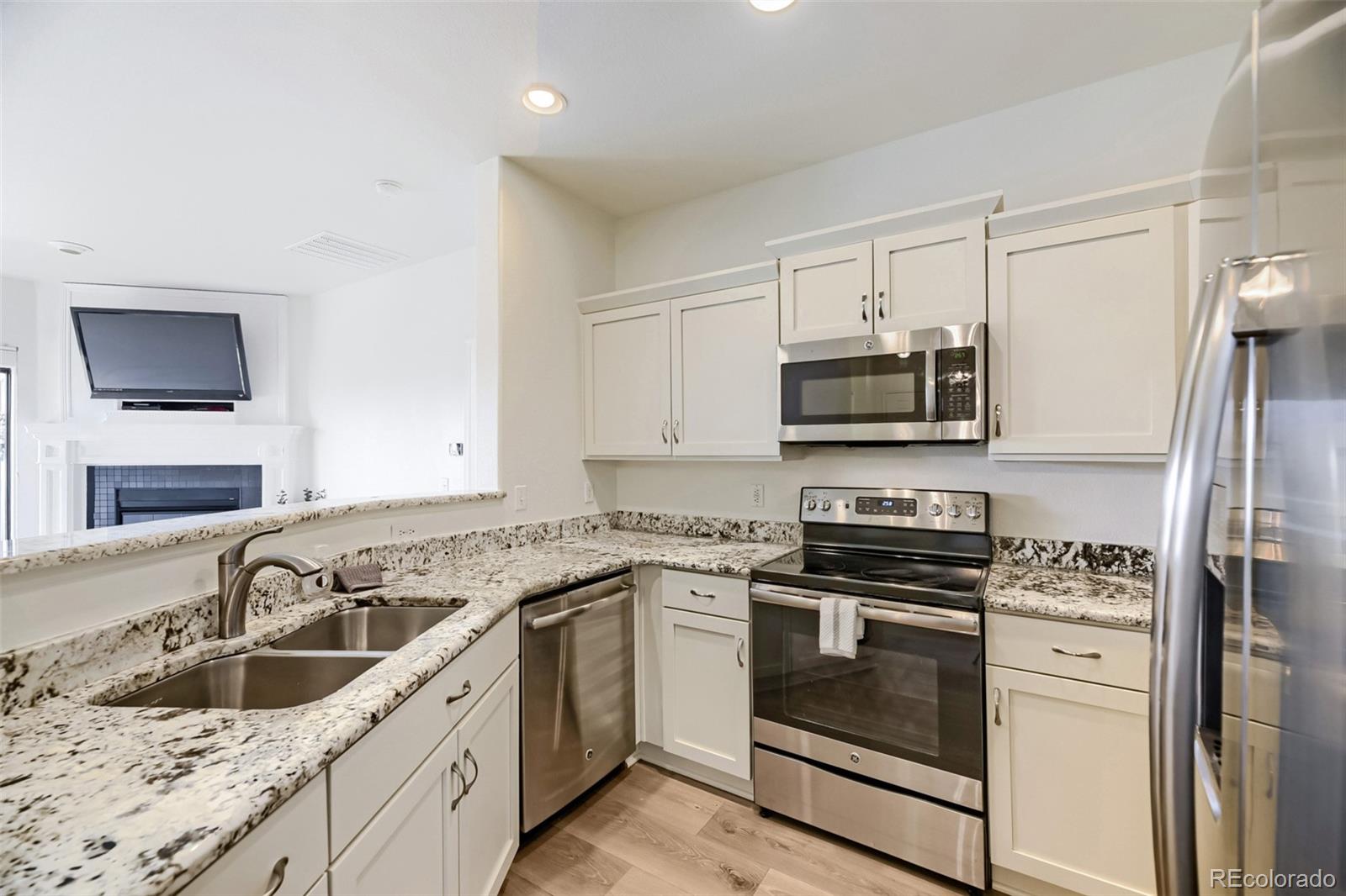MLS Image #11 for 7498 s alkire street 201,littleton, Colorado