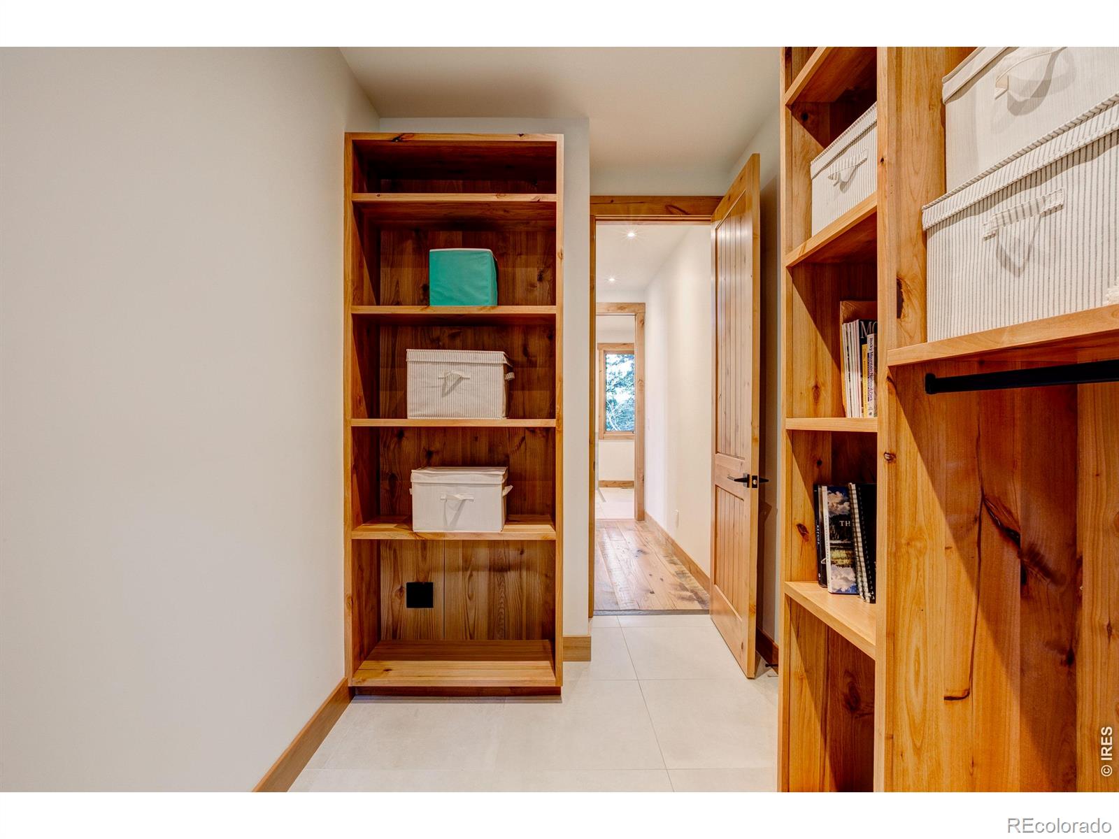 MLS Image #23 for 964  ski road,allenspark, Colorado