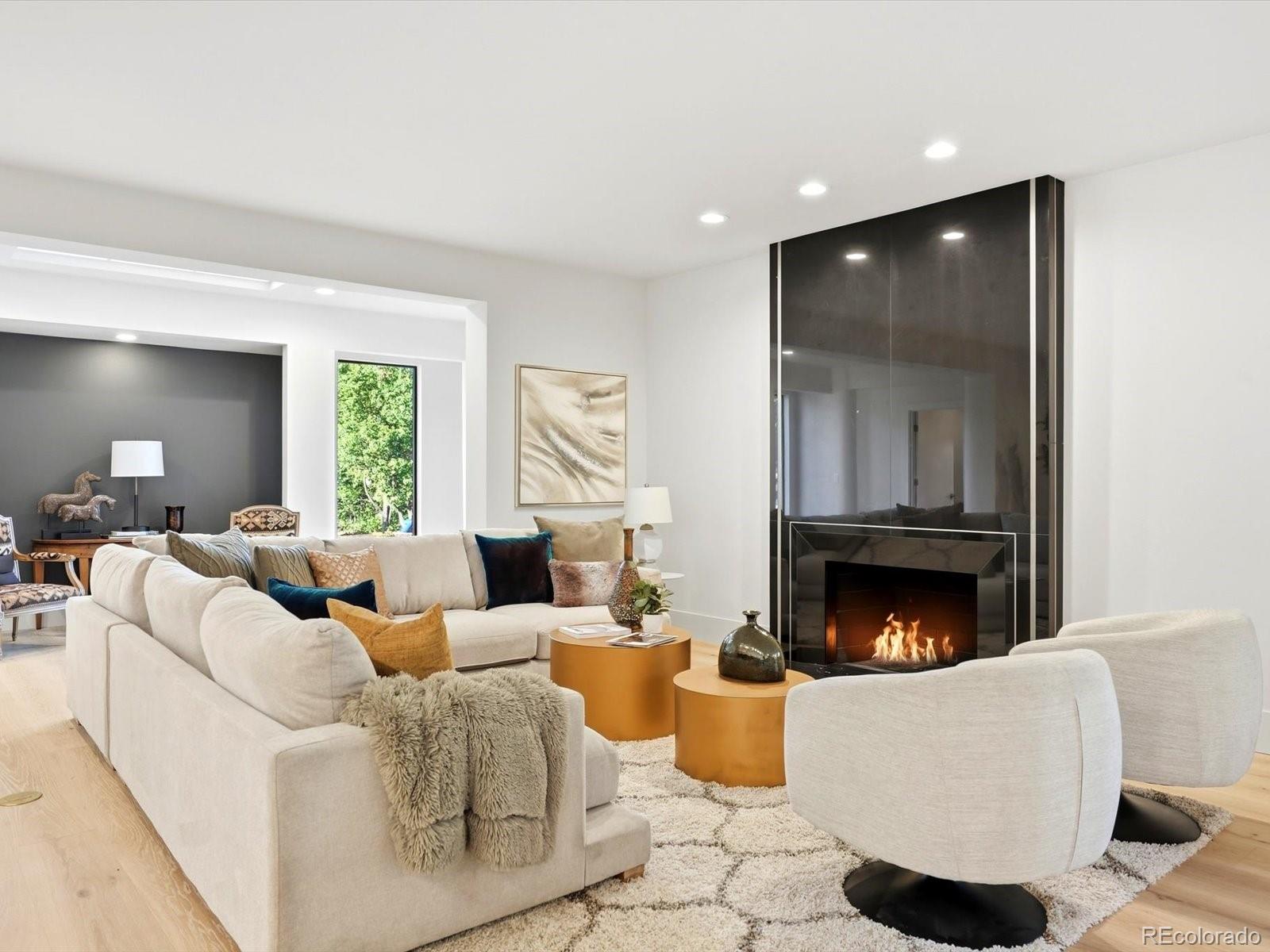 MLS Image #12 for 2800 s university boulevard,denver, Colorado