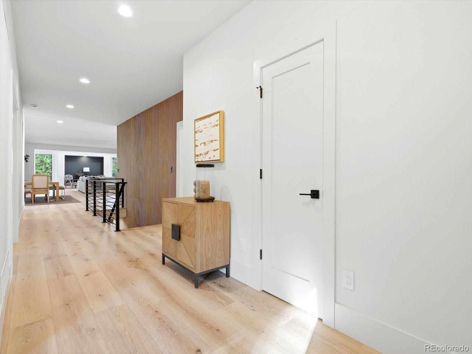 MLS Image #17 for 2800 s university boulevard,denver, Colorado