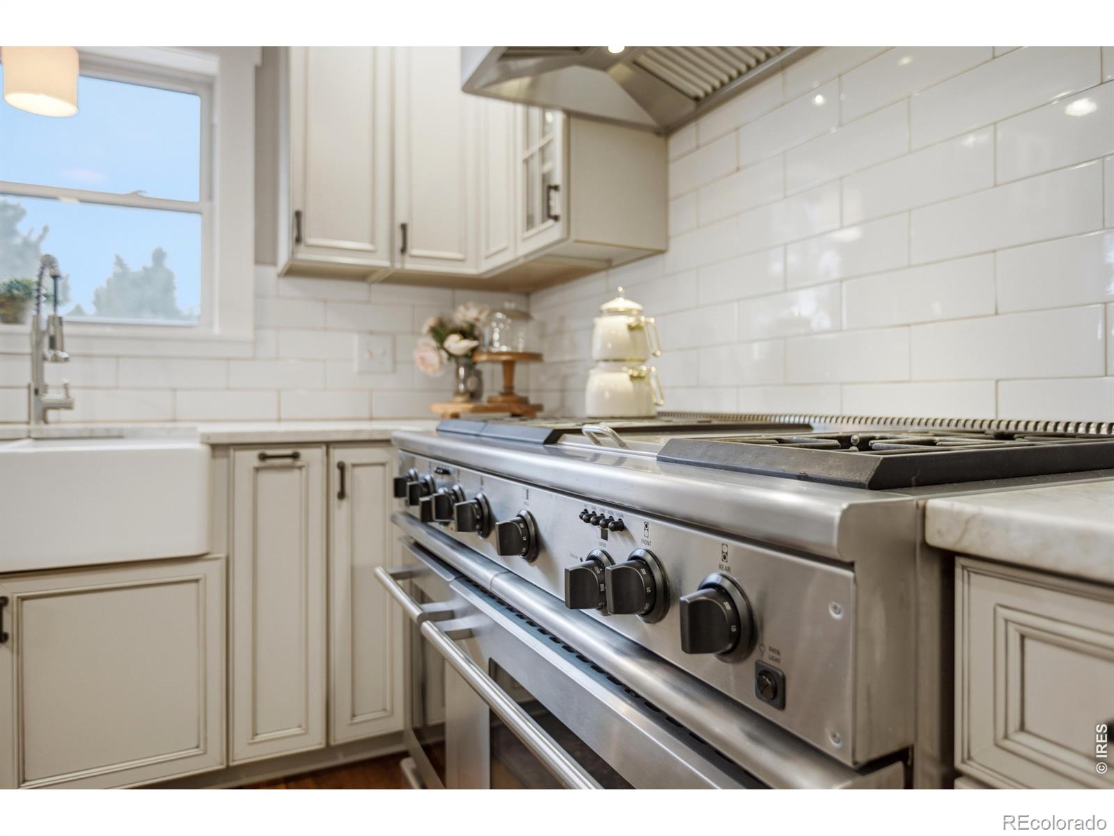 MLS Image #10 for 7533  joel place,johnstown, Colorado