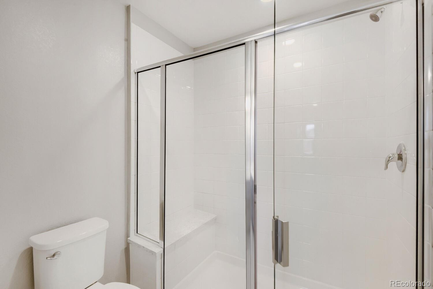 MLS Image #12 for 6302 n fulton street,denver, Colorado