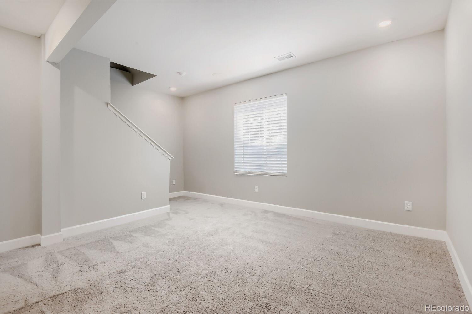 MLS Image #21 for 6302 n fulton street,denver, Colorado