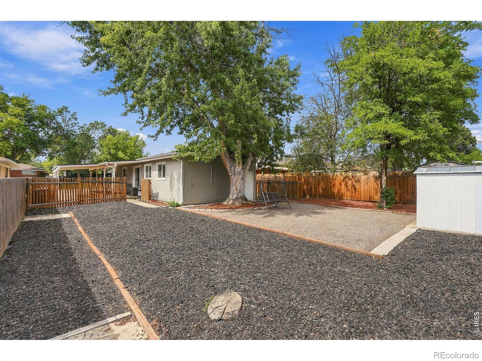 MLS Image #23 for 1654 s perry street,denver, Colorado