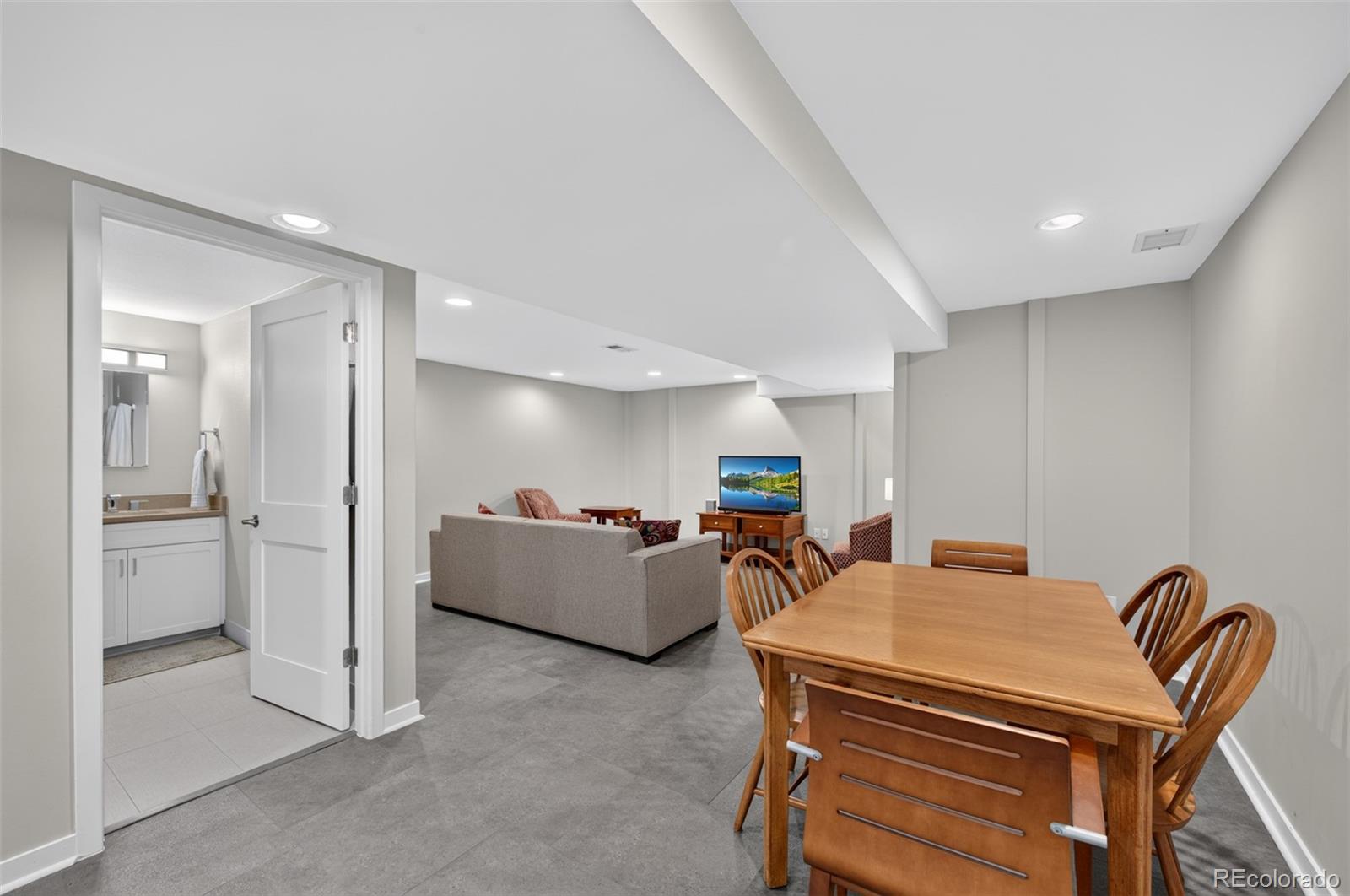 MLS Image #25 for 2800 s university boulevard 158,denver, Colorado