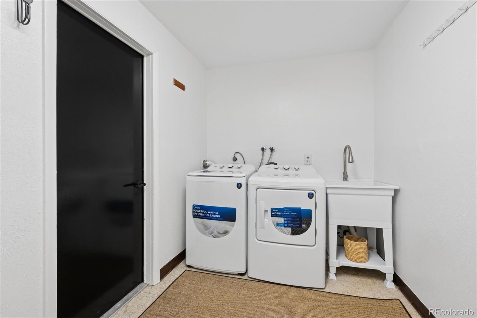 MLS Image #19 for 9821 e walsh place,denver, Colorado