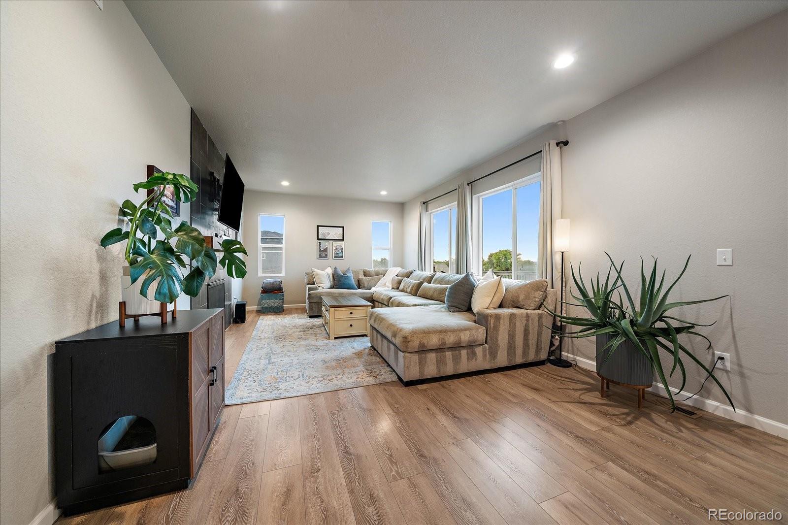 MLS Image #7 for 6942 e 116th place,thornton, Colorado
