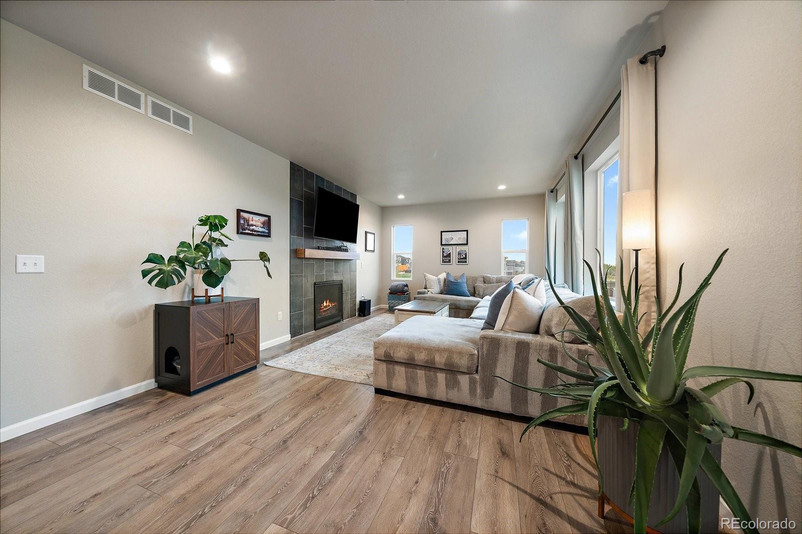 MLS Image #8 for 6942 e 116th place,thornton, Colorado